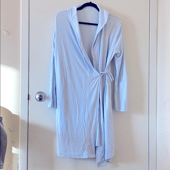 Mid-long robes - Picture 3 of 8